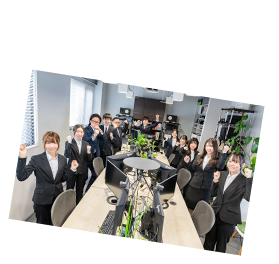 スタッフ集合写真