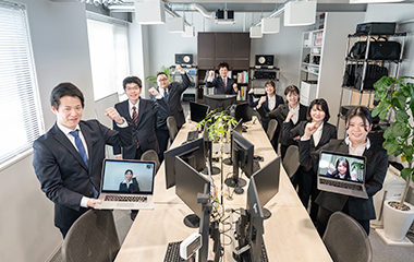 写真:助け合い、成長できるチーム体制